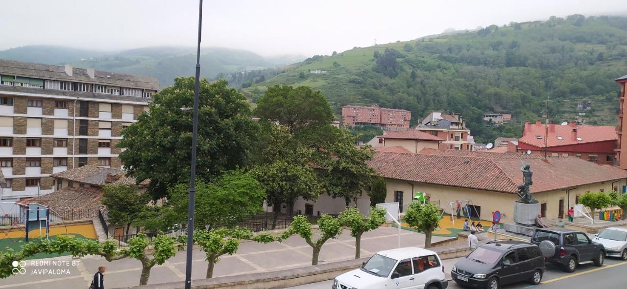 Apartamentos Xistra Cangas De Narcea Εξωτερικό φωτογραφία